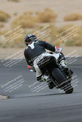 media/Jan-14-2023-SoCal Trackdays (Sat) [[497694156f]]/Turn 12 Backside (1010am)/